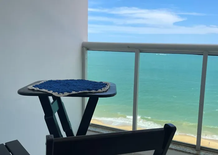 Flat Frente Mar Com Varanda