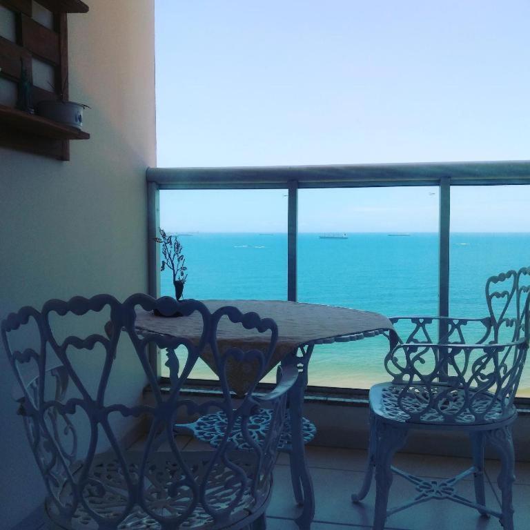 Flat Frente Mar Com Varanda * Vila Velha (Espirito Santo)