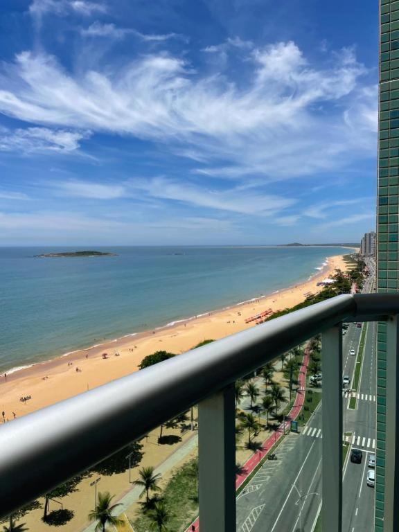 Flat Frente Mar Com Varanda *
